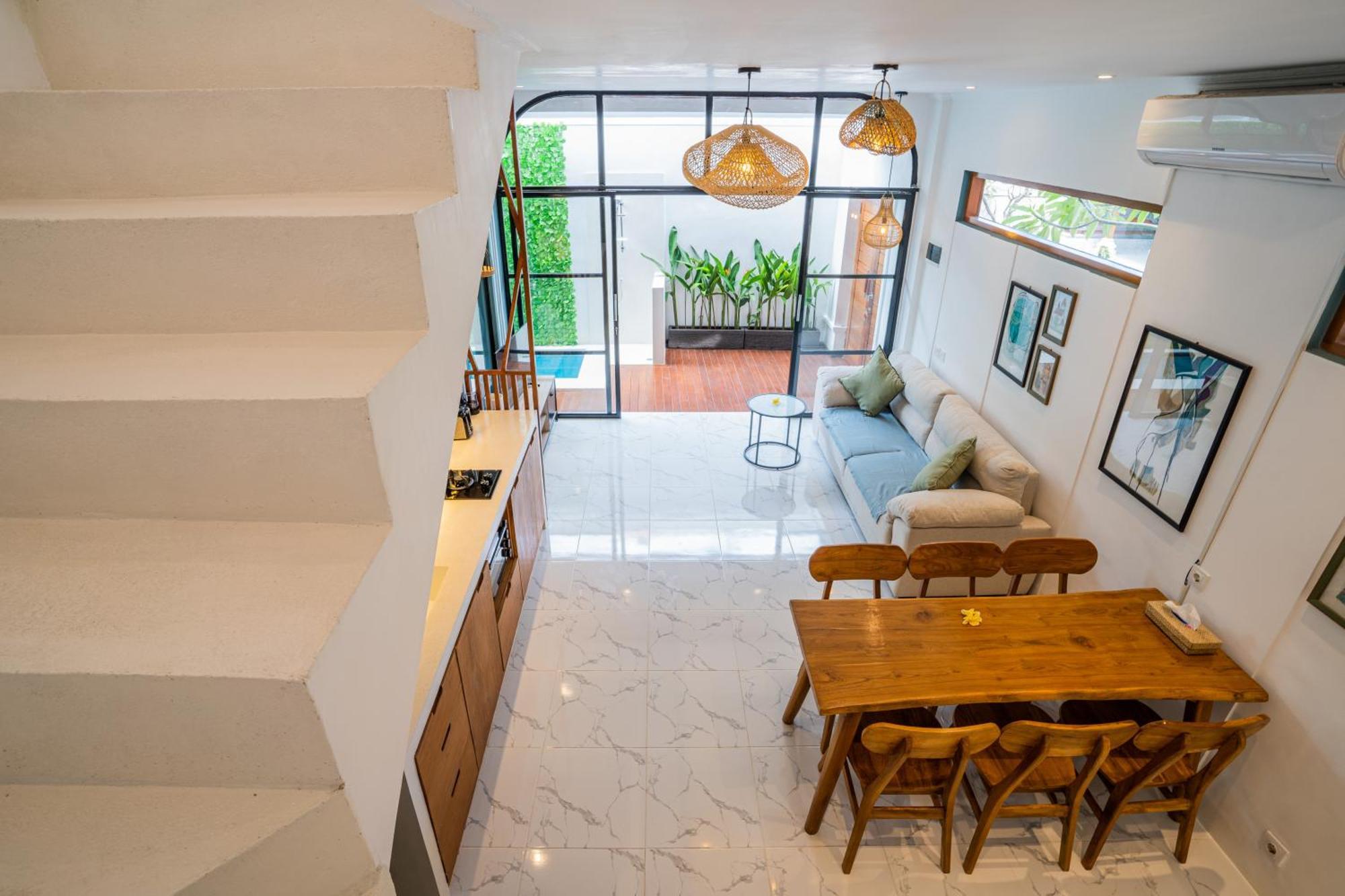Villa New! Sony 1 - 3br Next To Legian
