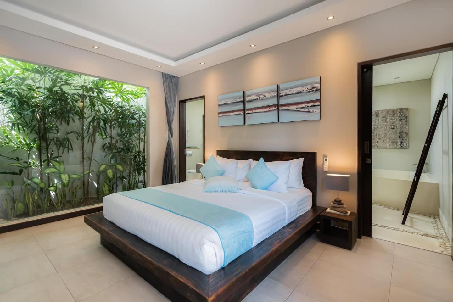 4-bd With Pool, Location Holiday home *