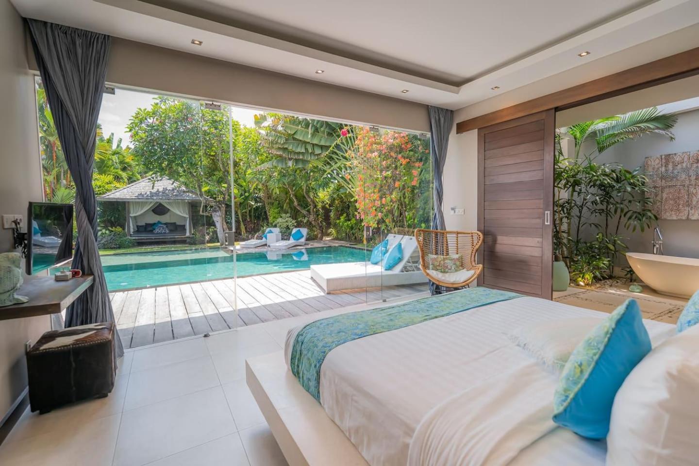 4-bd With Pool, Location Seminyak (Bali)
