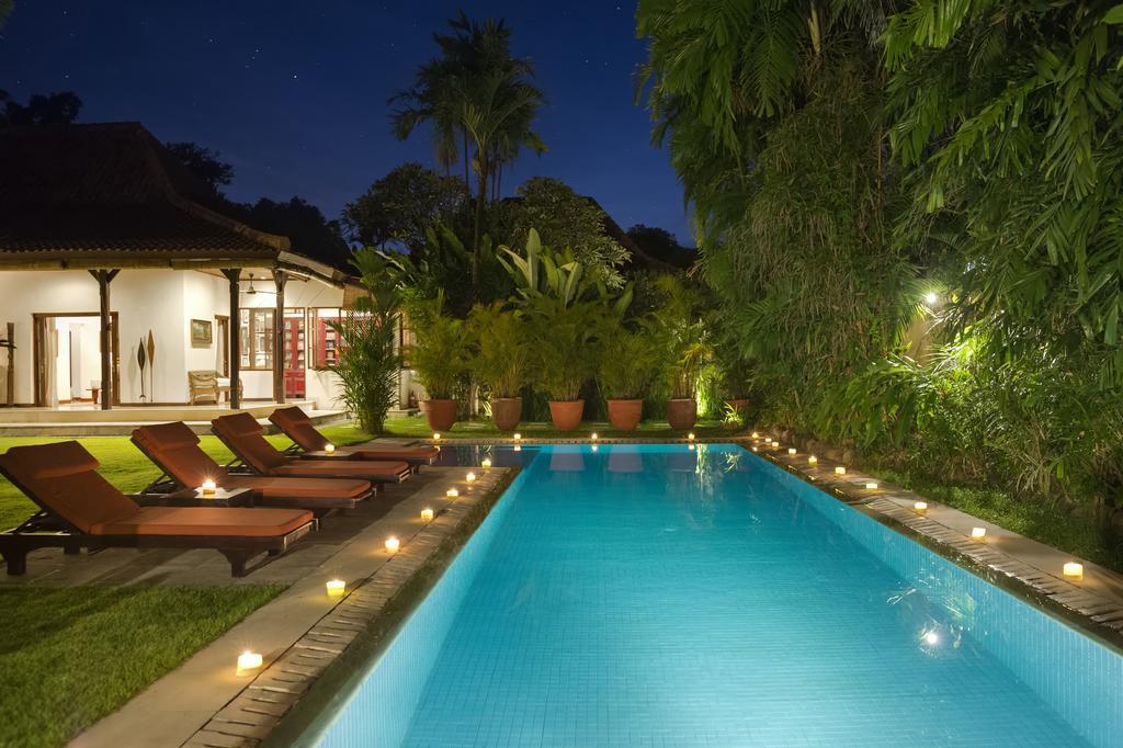 Eight Villa *