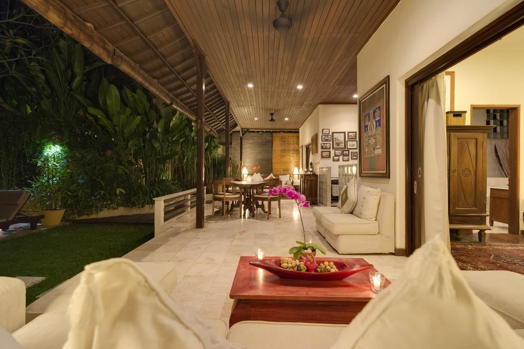 Eight * Seminyak (Bali)
