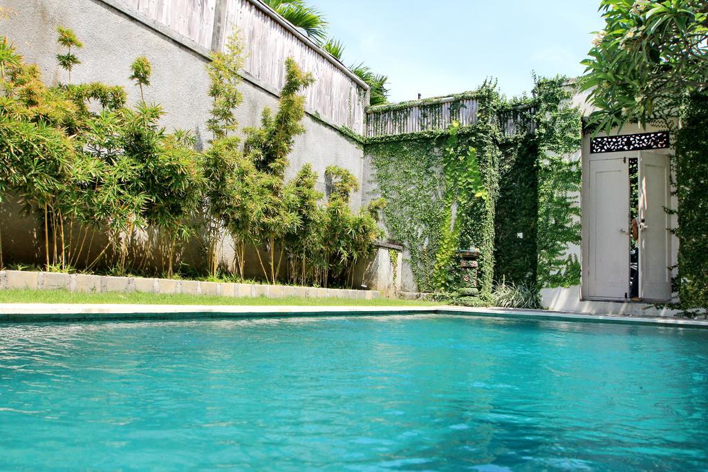 Bamboo 7 Seminyak (Bali)