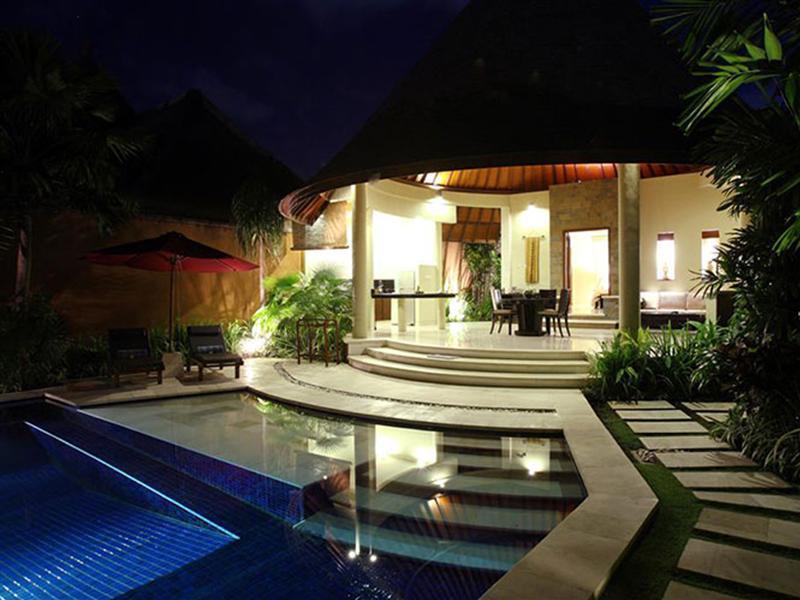 The Kunja Villa-hotel Biệt thự *