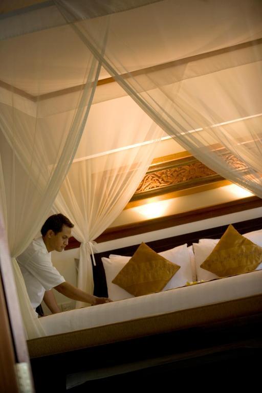 The Kunja Villa-hotel Biệt thự *