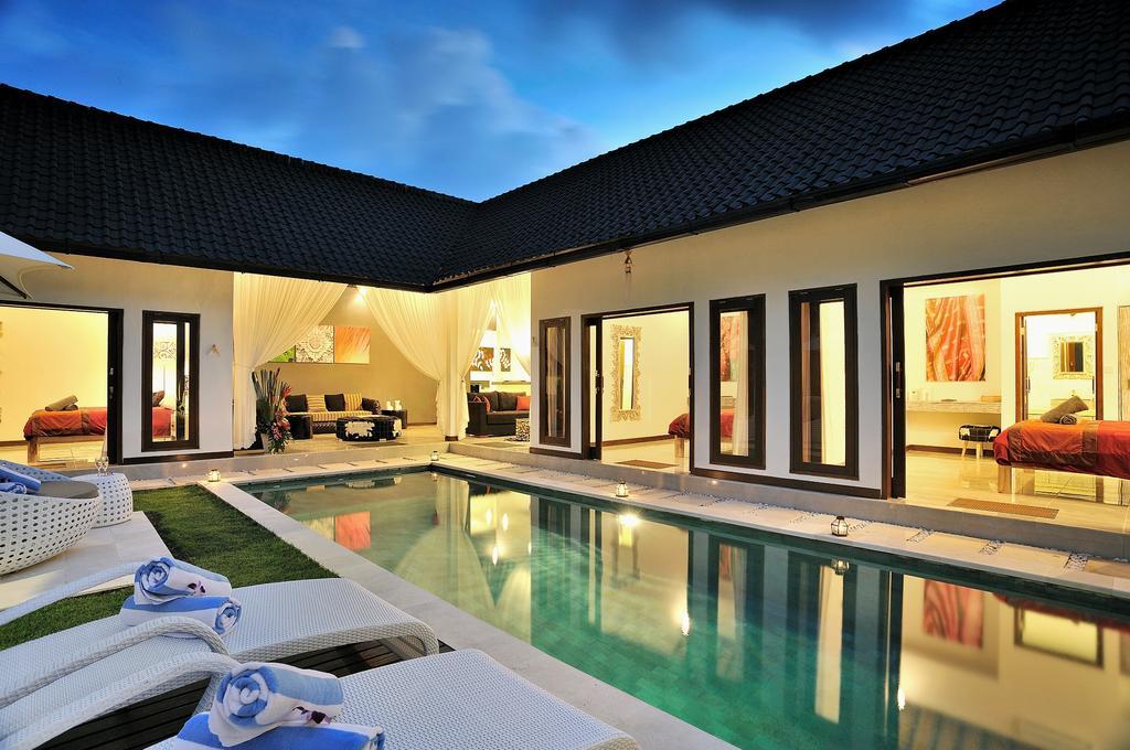 Capri Villa