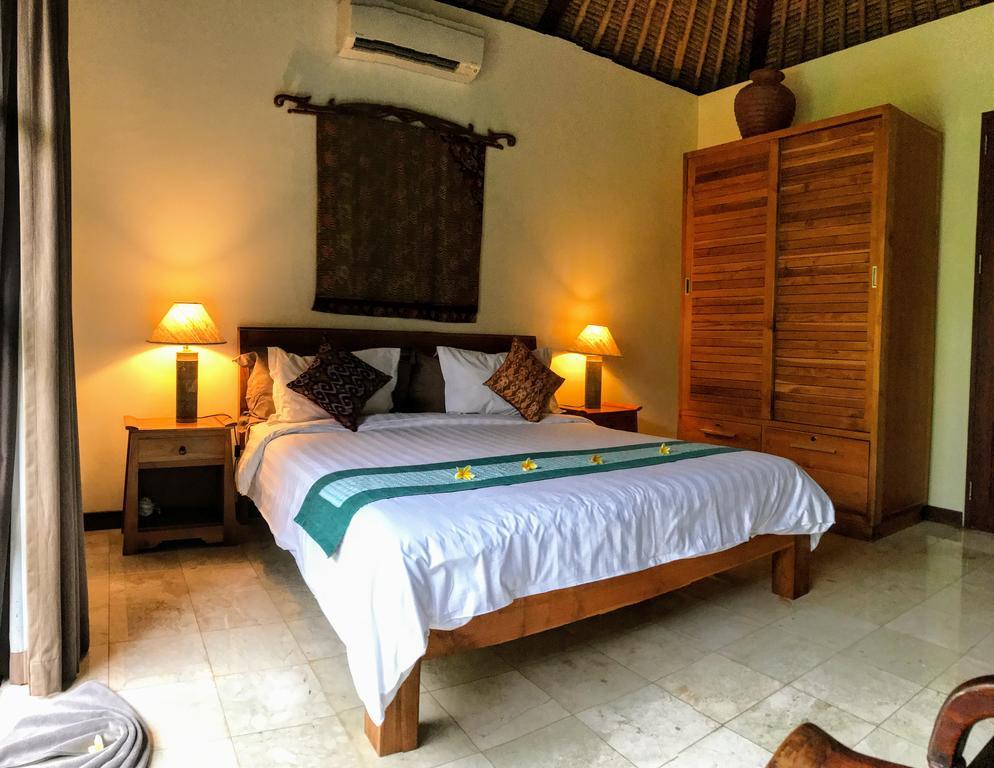 Bali Aja * Seminyak (Bali)