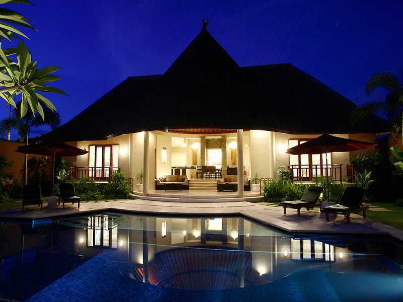 Biệt thự The Kunja Villa-hotel Seminyak (Bali)