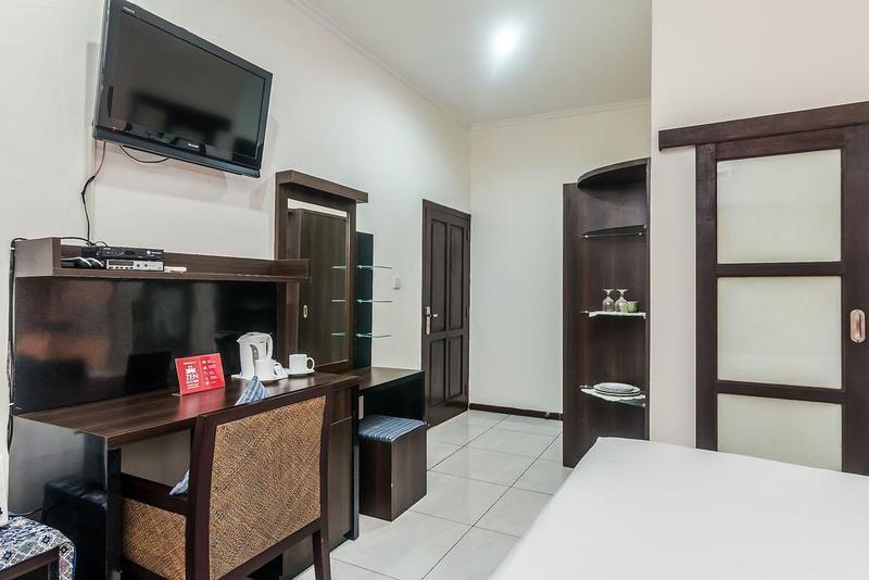 Hotel Super Oyo 2417 Panen House