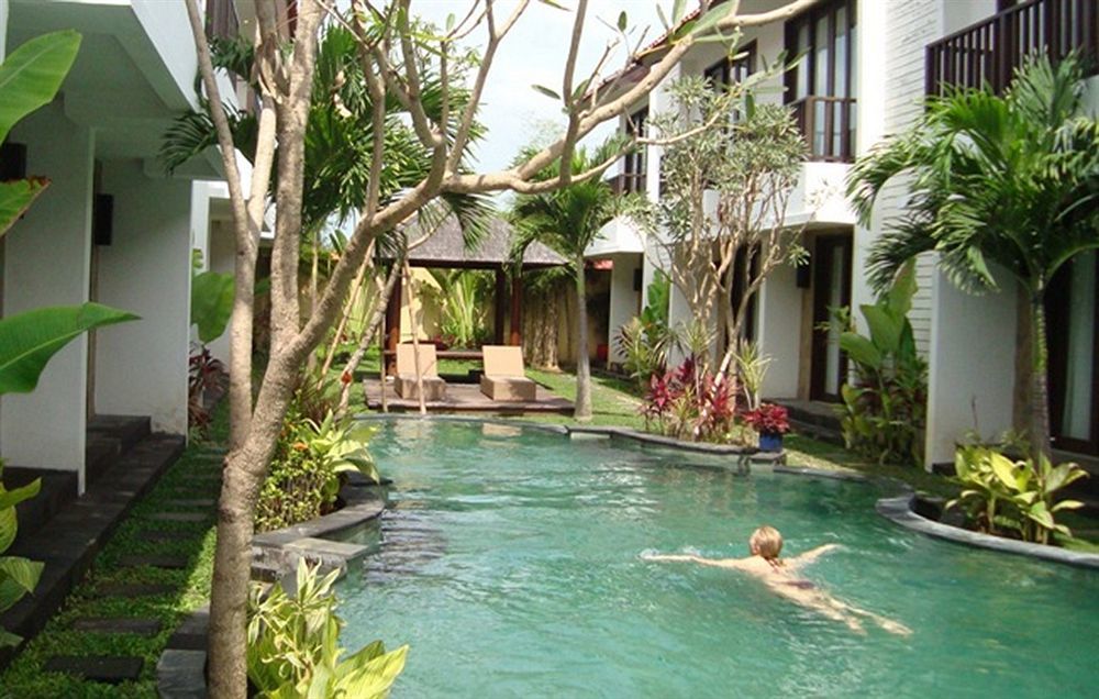 Townhouse Aparthotel