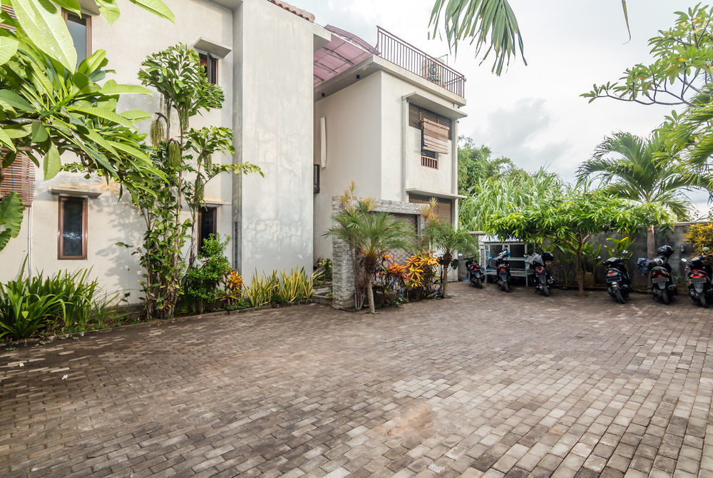Super Oyo 2417 Panen House 2*