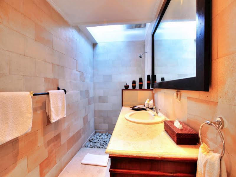 Hotel Ultima Seminyak (Bali)