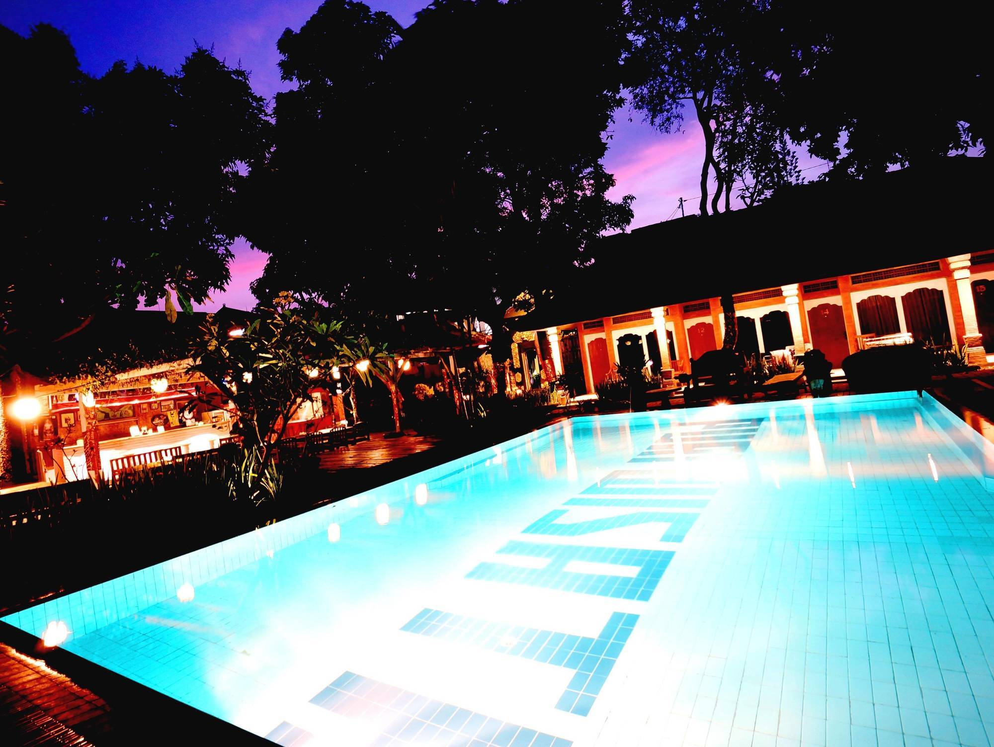 Puri Wisata Balinese Style Nhà khách 3*