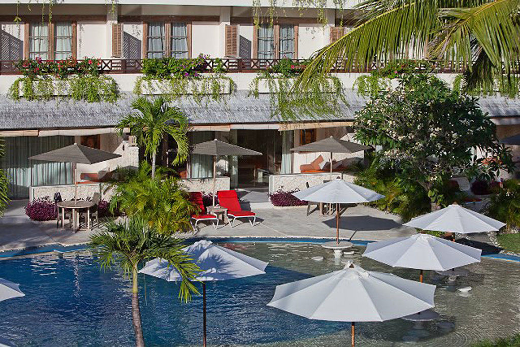 Resort Blu-zea By Double-six