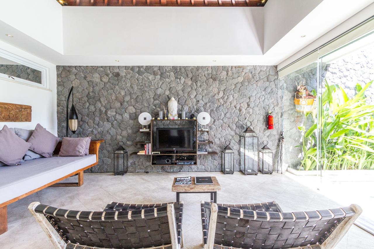 Vishuddha Ajna - Outstanding 2 Bdr - Great Location! *