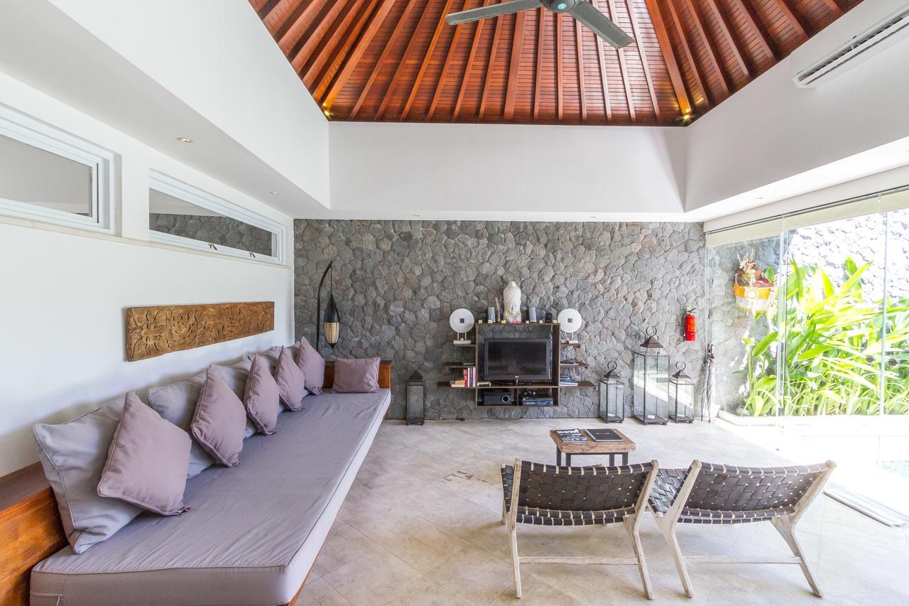 Vishuddha Ajna - Outstanding 2 Bdr - Great Location! Seminyak (Bali)
