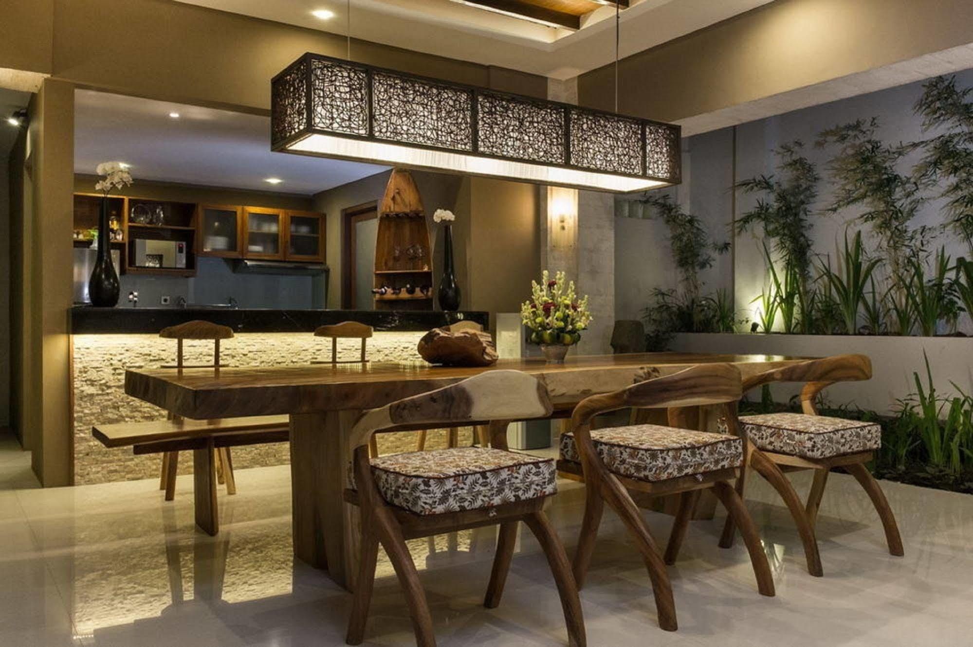 The Secret Villa *