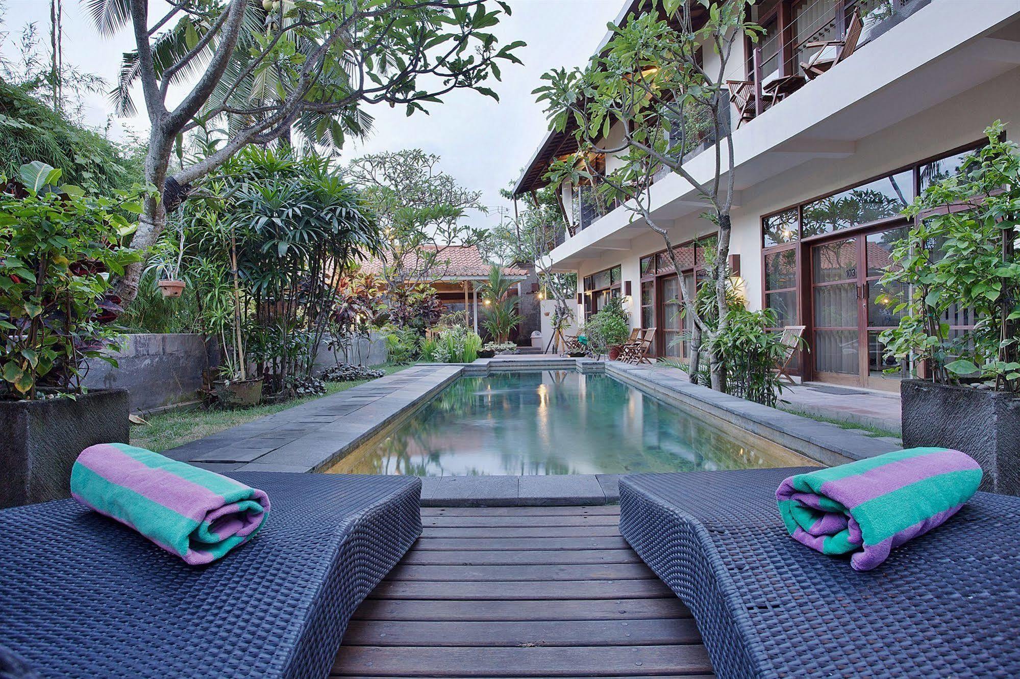 The Taman percutian 3*