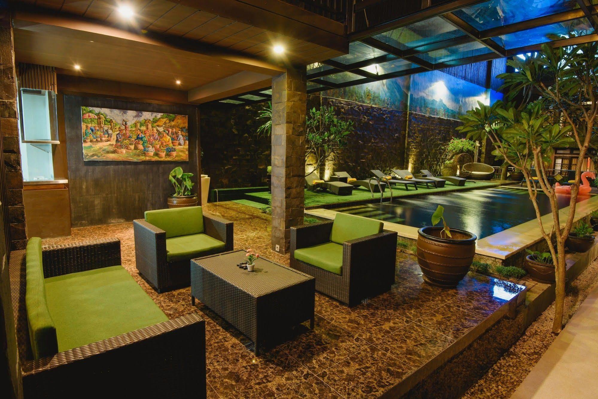 L'amore Hotel Seminyak (Bali)