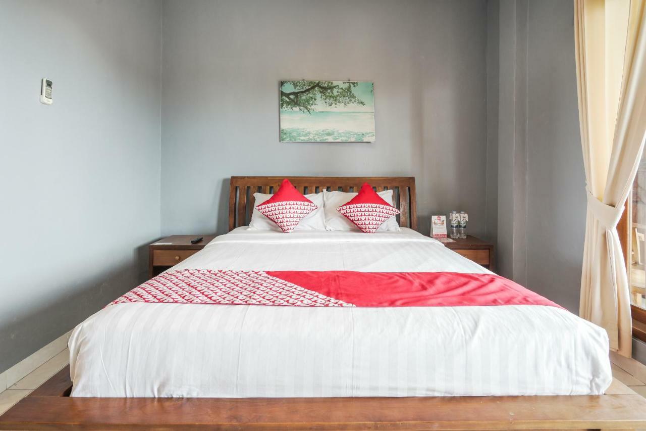 Hotel Oyo 504 Loco Seminyak (Bali)