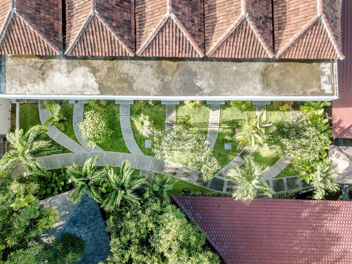 Kashantee Village Khách sạn 3*