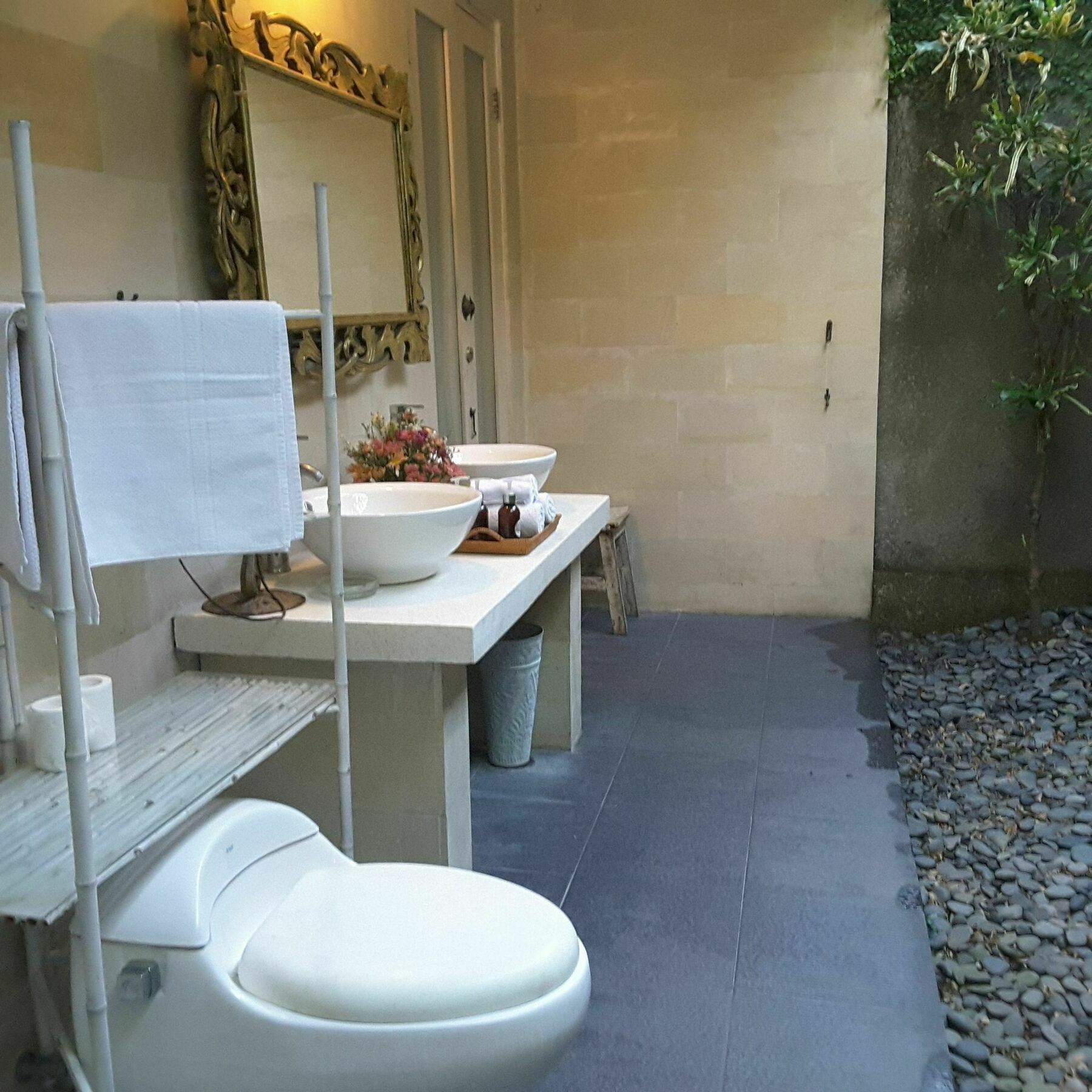 Bamboo 7 Seminyak (Bali)