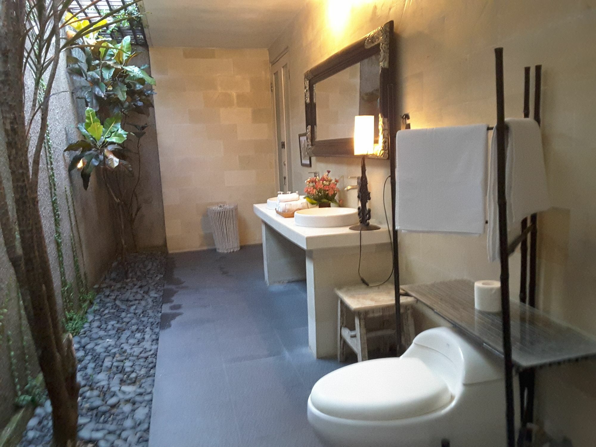 Bamboo 7 * Seminyak (Bali)