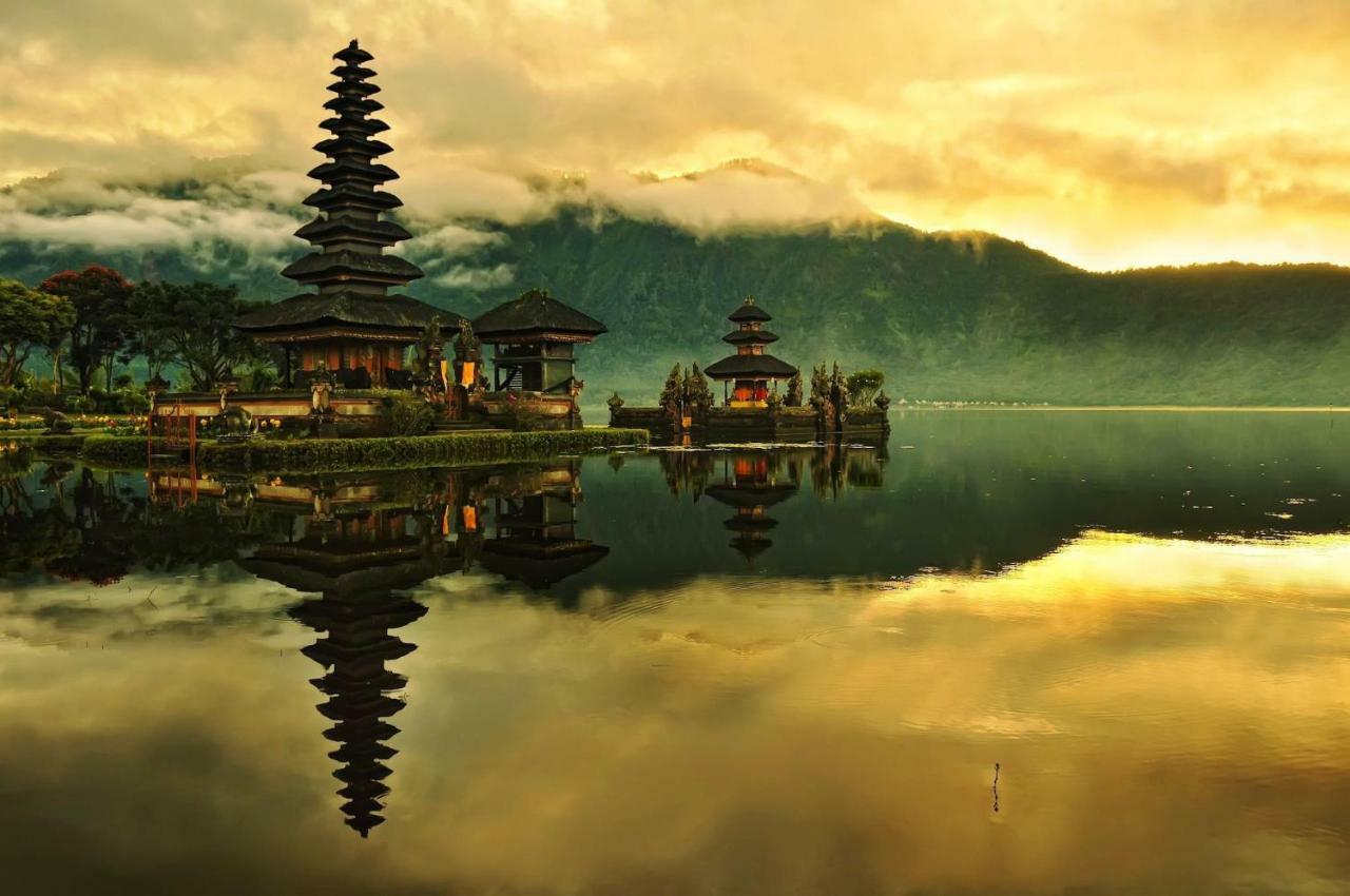 Villa Mawar Estate *