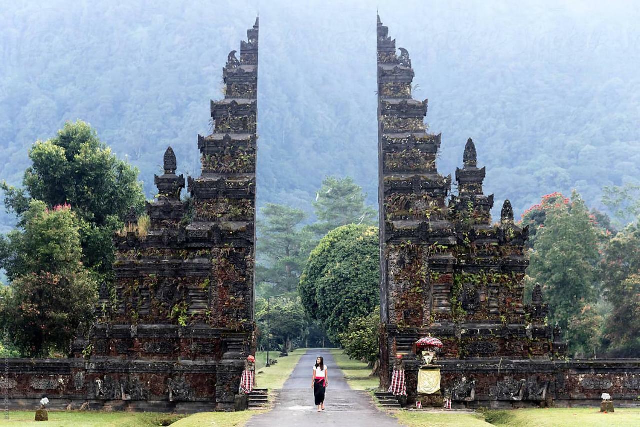 Mawar Estate