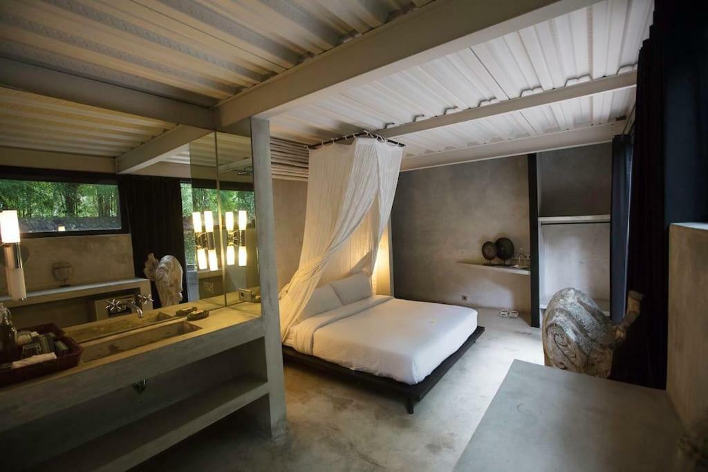 Villa Dharma Gumi *