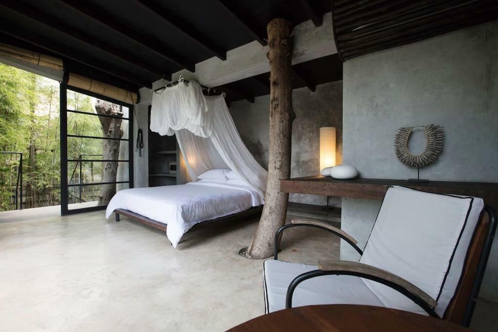 Dharma Gumi Seminyak (Bali)