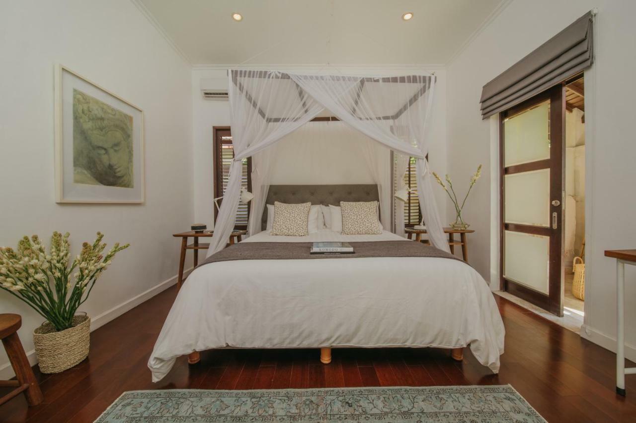 Villa Eight *