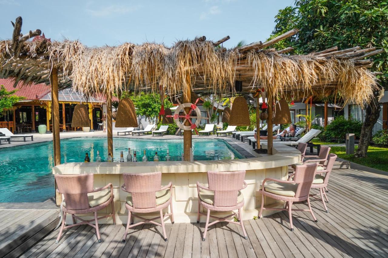Khách sạn Kashantee Village Seminyak (Bali)